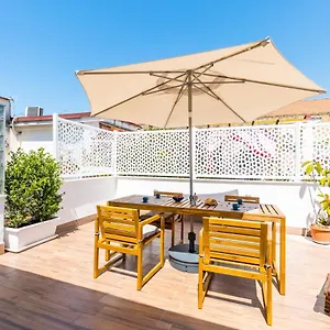 https://viewsuvio-terrace-at-historical-center.hotels-amalfi.com