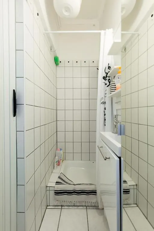 Szentkiralyi 5 - Double Basic In The City Center - Self-Check-In Budapest Ungheria