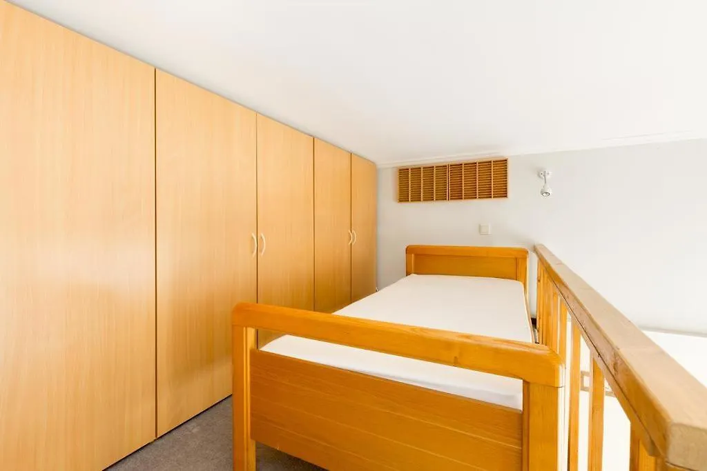 Szentkiralyi 5 - Double Basic In The City Center - Self-Check-In Budapest